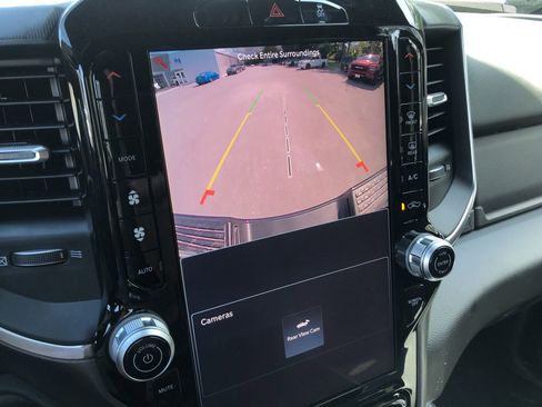 New 2025 RAM 2500 Big Horn image 28