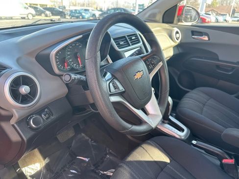 Used 2017 Chevrolet Sonic LT image 15