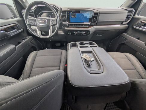 Used 2023 GMC Sierra 1500 Elevation image 30
