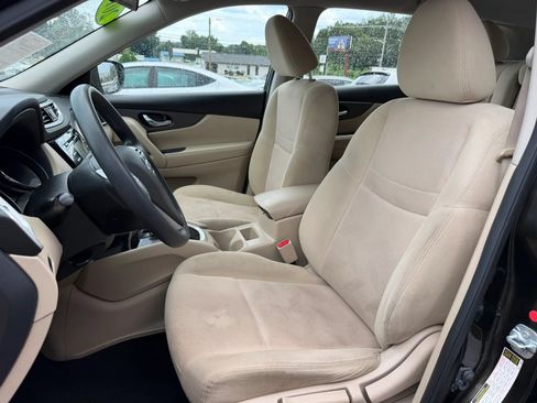 Used 2016 Nissan Rogue S FWD image 9