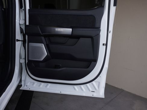 Used 2026 Ford F350 Platinum image 46