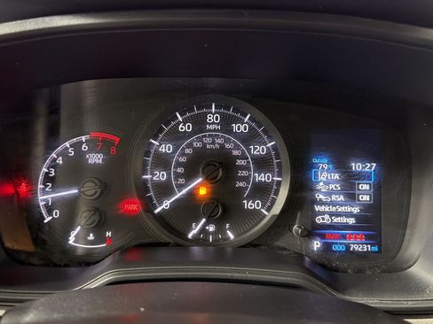 Used 2022 Toyota Corolla L FWD image 15