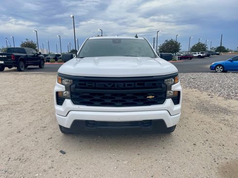 Used 2022 Chevrolet Silverado 1500 Custom RWD image 8
