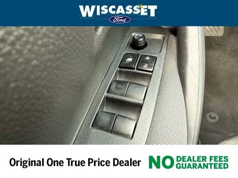 Used 2024 Toyota Corolla LE image 18