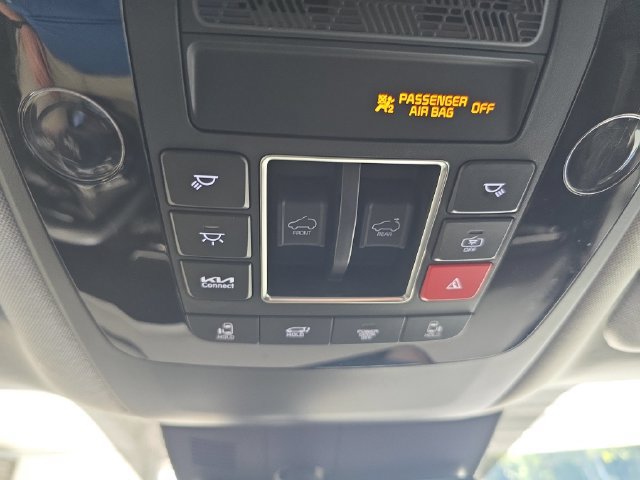 Used 2026 Kia Carnival SX Prestige FWD image 24