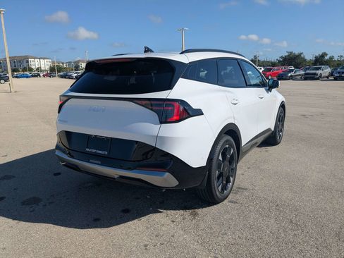 Used 2026 Kia Sportage SX FWD image 5