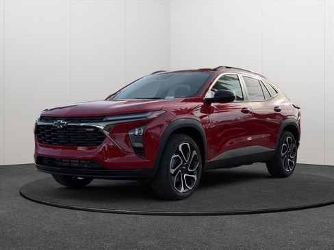 New 2026 Chevrolet Trax RS w/ Driver Confidence Package image 3