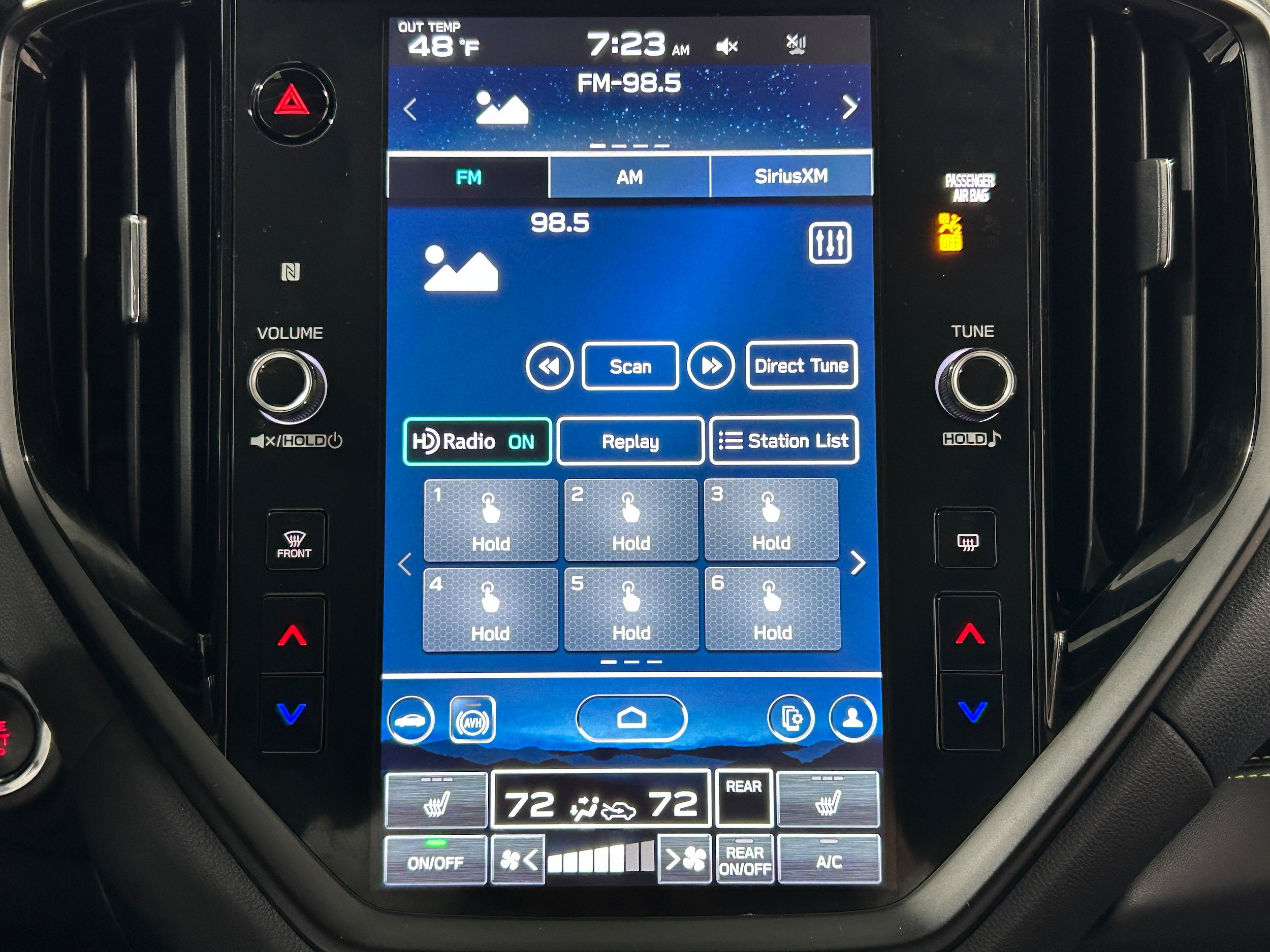 Used 2023 Subaru Ascent Onyx Edition AWD/4WD image 5