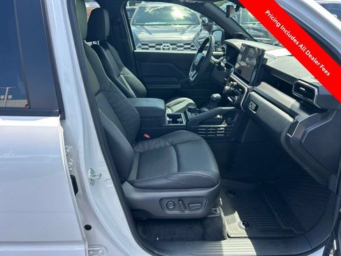 Used 2026 Toyota 4Runner TRD Off-Road Premium w/ Tow Technology Package AWD/4WD image 25
