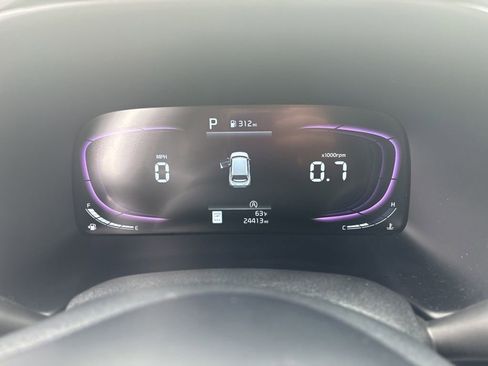 Used 2025 Kia Soul LX w/ LX Technology Package image 17