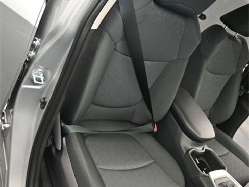 New 2025 Toyota RAV4 XLE image 15