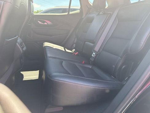 Used 2022 GMC Terrain SLT FWD image 13