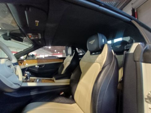 Used 2020 Bentley Continental GTC image 58