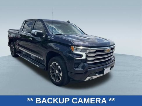 Used 2022 Chevrolet Silverado 1500 High Country AWD/4WD image 3