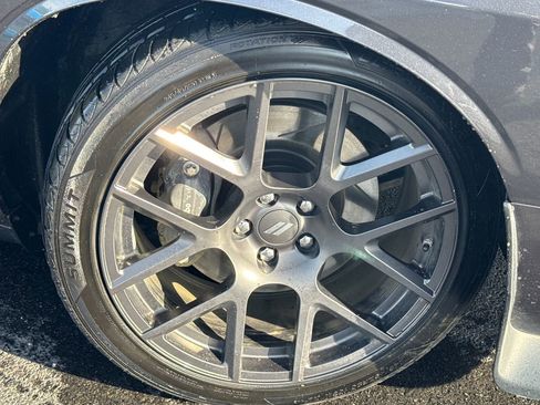 Used 2018 Dodge Challenger R/T Scat Pack image 9