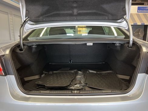 Used 2025 Subaru Legacy Premium image 35