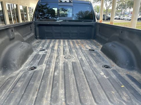 Used 2022 RAM 3500 Laramie w/ Max Tow Package image 34