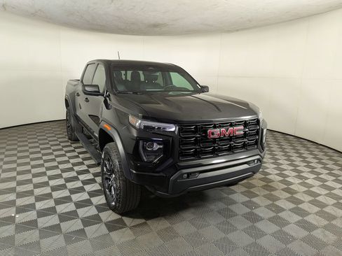 Certified 2024 GMC Canyon Elevation w/ Convenience Package AWD/4WD image 5