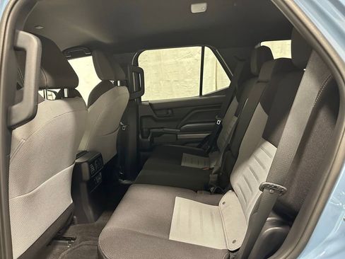 Used 2025 Toyota 4Runner TRD Off-Road AWD/4WD image 46