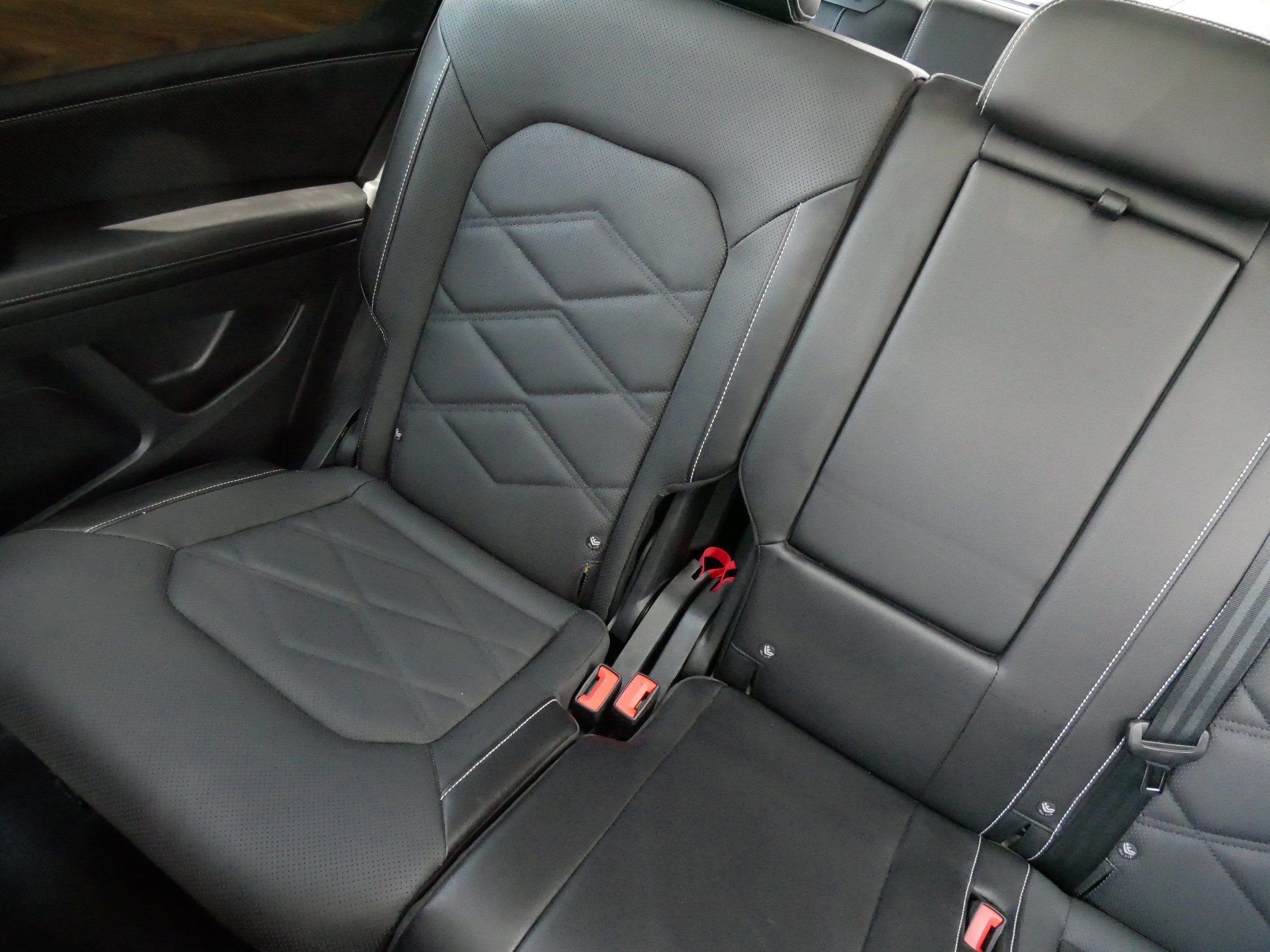 Certified 2024 Volkswagen Atlas SE w/ Panoramic Sunroof Package AWD/4WD image 12