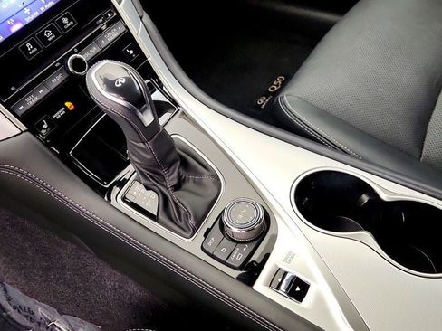 Used 2023 INFINITI Q50 Luxe w/ Cargo Package RWD image 17