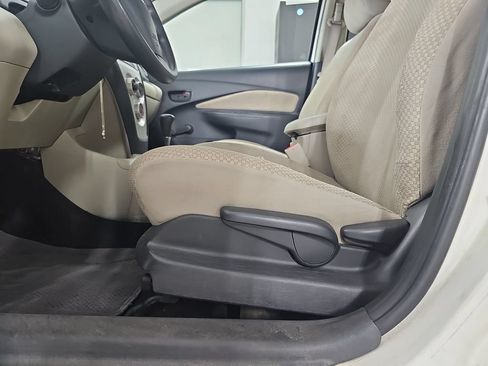 Used 2007 Toyota Yaris Sedan w/ Convenience Pkg FWD image 29