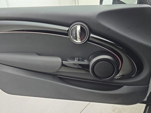 Used 2022 MINI Cooper SE w/ Driver Assistance Package image 26