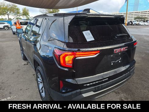 Used 2025 GMC Terrain Elevation image 7
