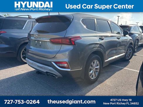 Used 2019 Hyundai Santa Fe SE FWD image 3