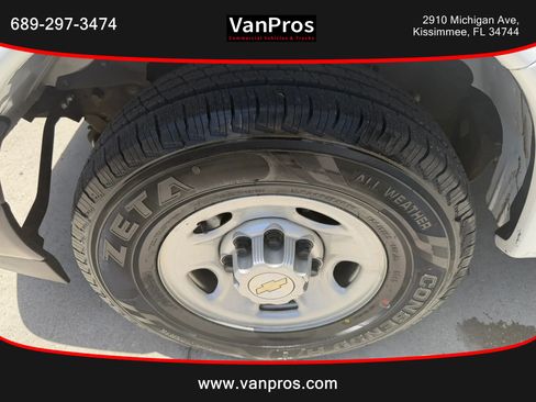 Used 2021 Chevrolet Express 2500 w/ Driver Convenience Package RWD image 17