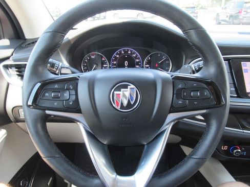 Used 2022 Buick Enclave Premium w/ Trailering Package, 5000 lbs. FWD image 23