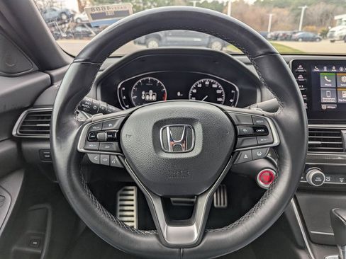 Used 2022 Honda Accord Sport image 24