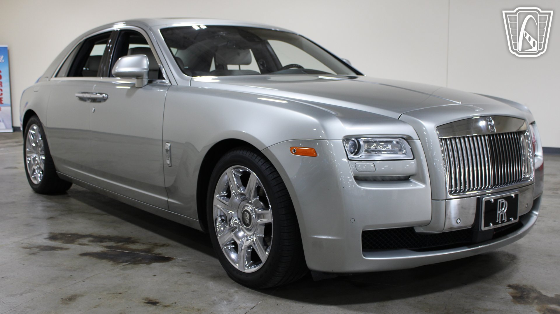 Used 2012 Rolls-Royce Ghost RWD image 37