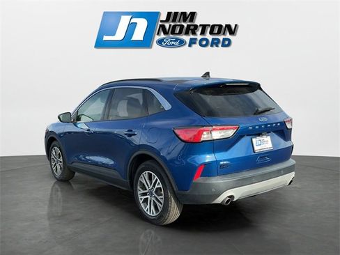 Used 2022 Ford Escape SEL image 5
