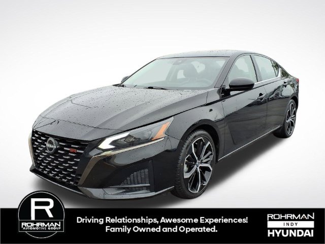 Used 2024 Nissan Altima 2.5 SR FWD image 1