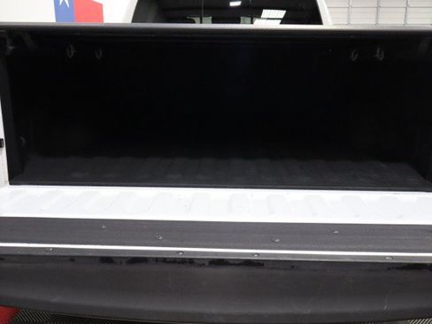 Used 2017 RAM 2500 Limited AWD/4WD image 29