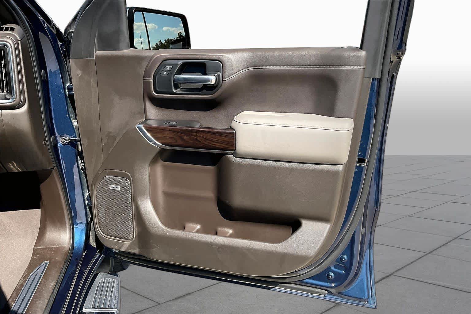 Used 2019 GMC Sierra 1500 SLT RWD image 21