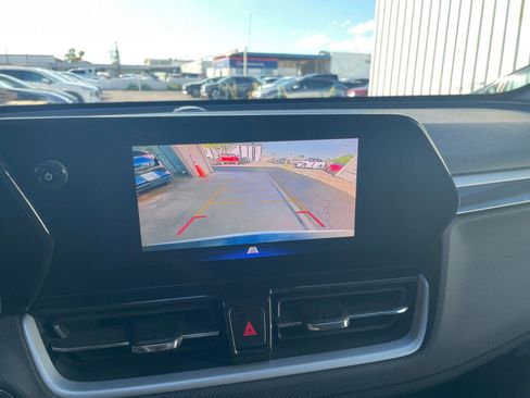 Used 2025 Chevrolet TrailBlazer LT image 17