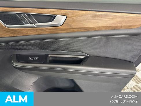Used 2025 Volkswagen Atlas SE FWD image 18