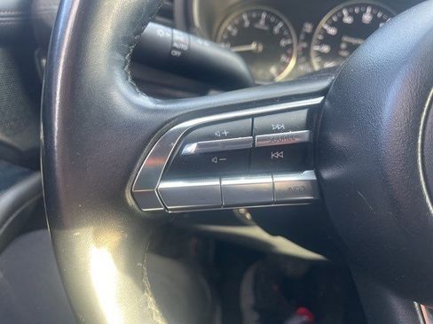 Used 2020 MAZDA MAZDA3 Premium Package w/ Appearance Package image 7