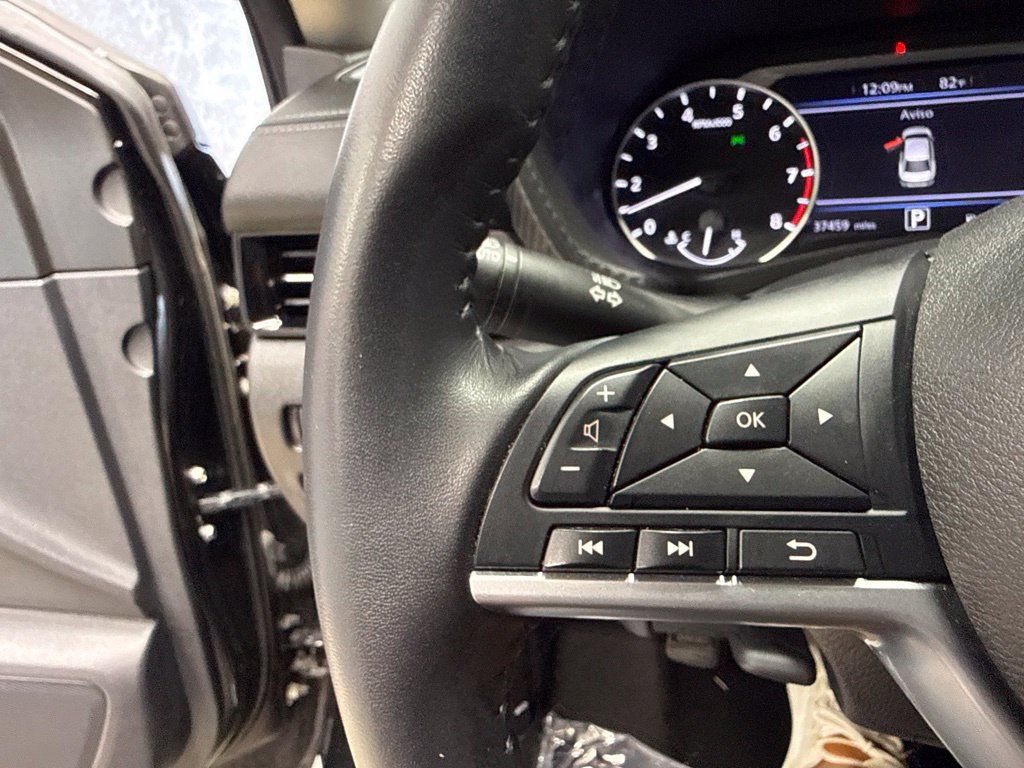 Used 2020 Nissan Sentra SV FWD image 24
