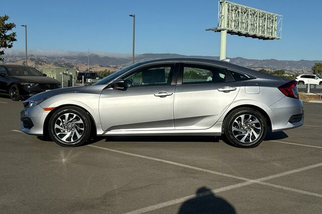 Used 2017 Honda Civic EX image 7