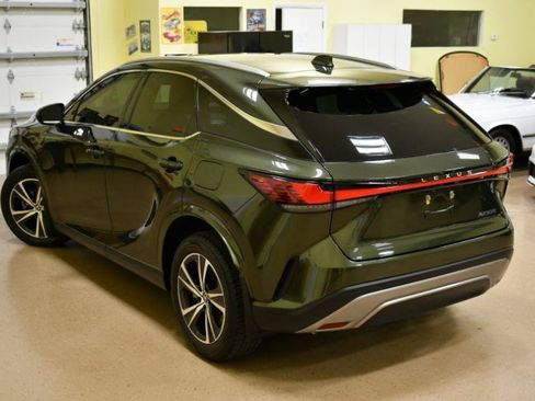 Used 2023 Lexus RX 350 Premium w/ Accessory Package FWD image 9