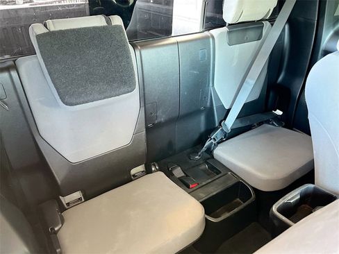 Used 2021 Toyota Tacoma SR5 image 24