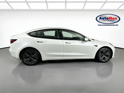Used 2023 Tesla Model 3 Standard Range image 10