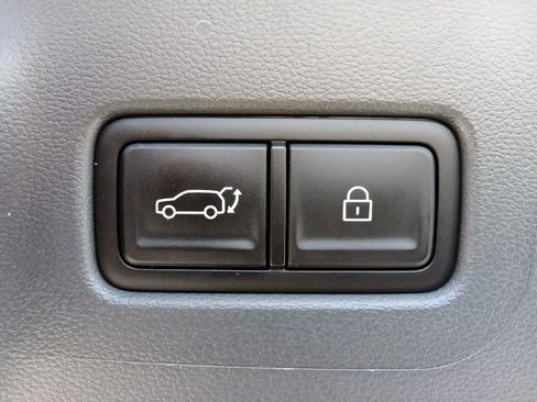 Used 2026 Hyundai Santa Fe SEL FWD image 31