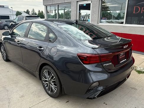 Used 2023 Kia Forte GT-Line w/ GT-Line Premium Package FWD image 4