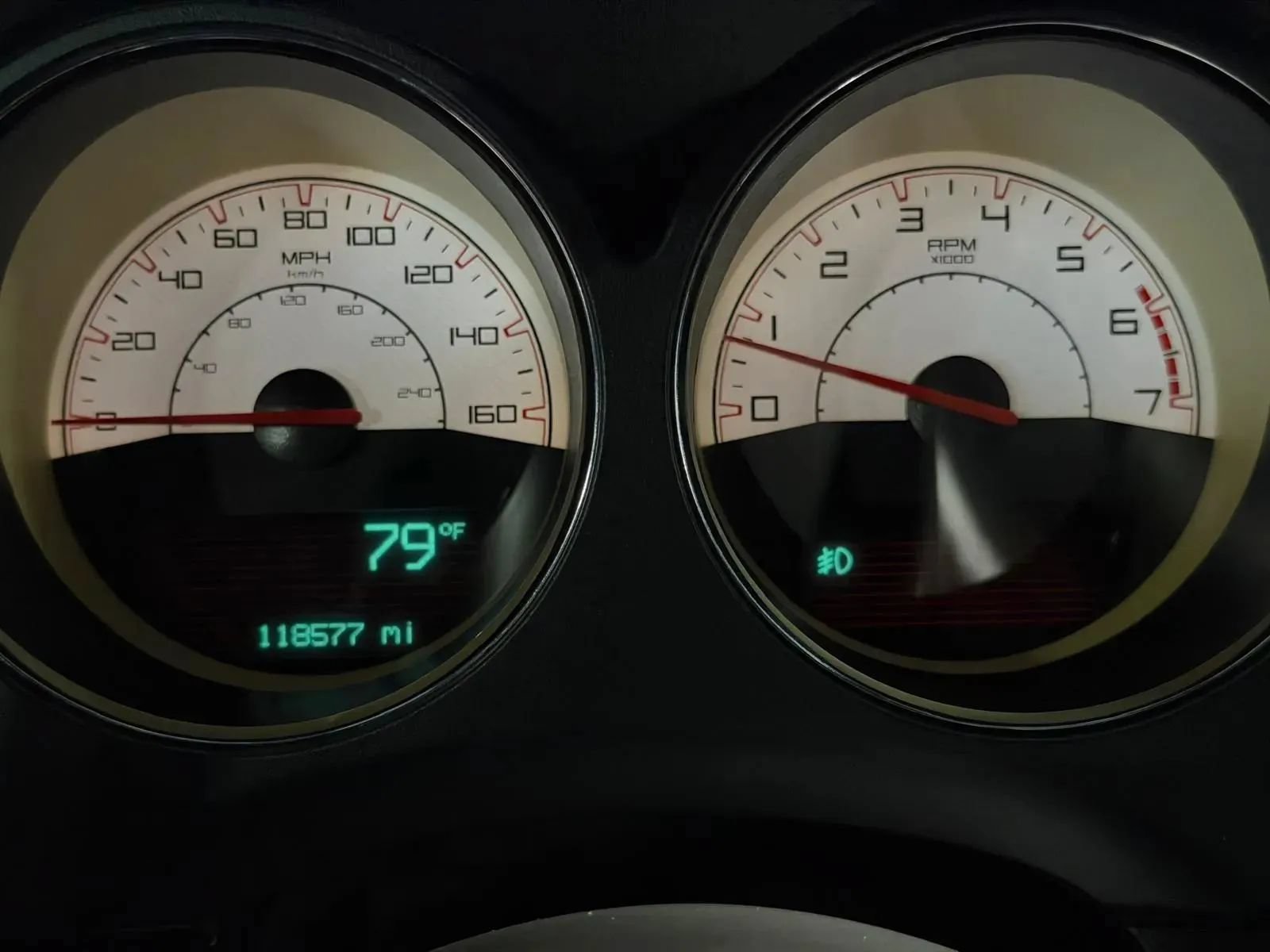 Used 2014 Dodge Challenger R/T RWD image 30