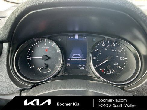 Used 2022 Nissan Rogue Sport SL w/ Premium Package image 22