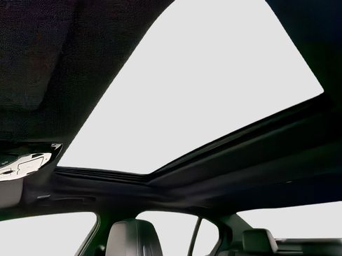 New 2026 BMW 530i xDrive w/ Premium Package image 21